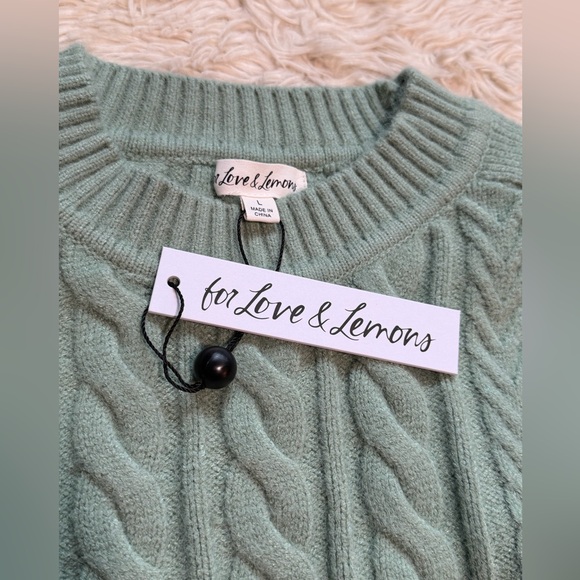 NWT For Love & Lemons Sydney Cropped Cable Knit Sweater in Sage - Size Large - Picture 4 of 6